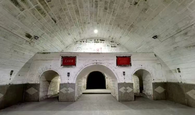 221DF2A100A8CF716E1854DC5BE82C9B