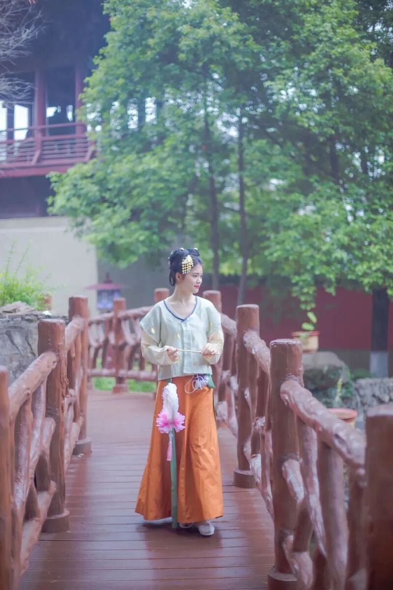 75619B8BC1D56E8419B7A1B657480F4A