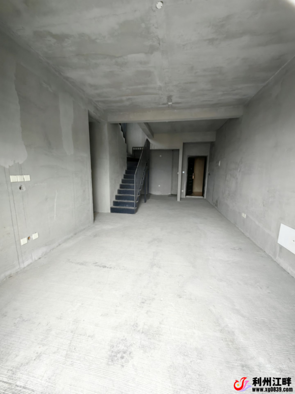 [售房信息] 万缘邦泰清水跃层，，，带花园，，，急售-专注于利州本地信息和服务为一体的网站利州江畔