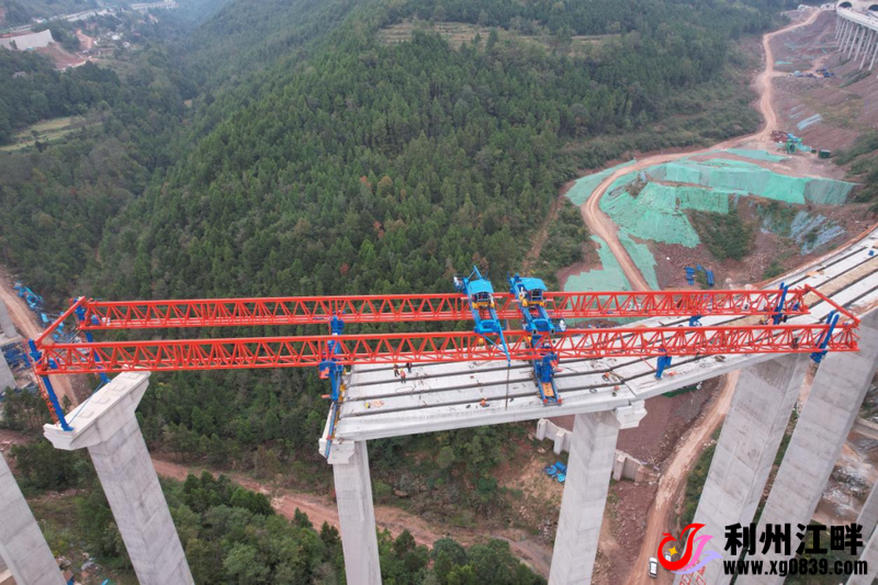 图片[4]-专注于利州本地信息和服务为一体的网站G5京昆高速汉广绵扩容项目关键控制性工程周家河枢纽互通桥梁架设完成