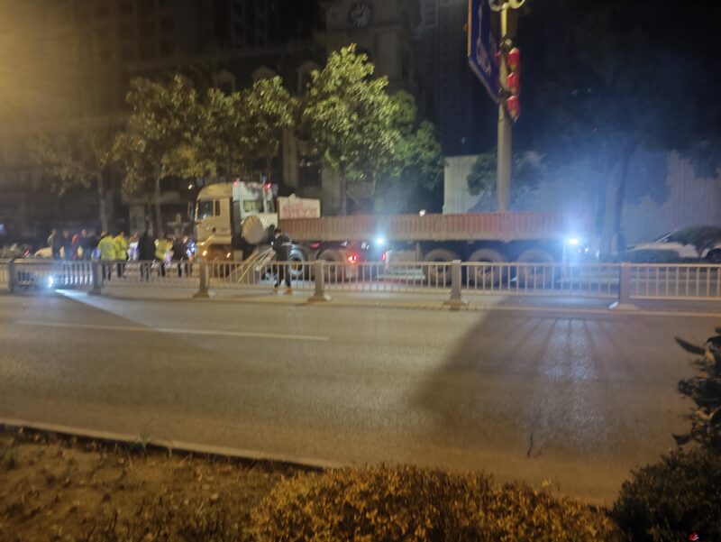 1月26号0点广元雪峰东干道重大交通事故-专注于利州本地信息和服务为一体的网站利州江畔