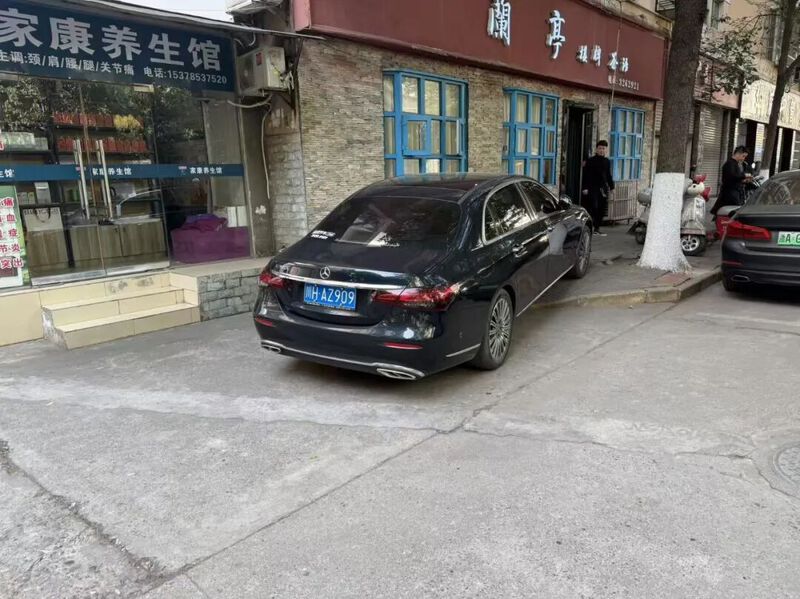 3965D8B10F010CD7758F7C3864A23049